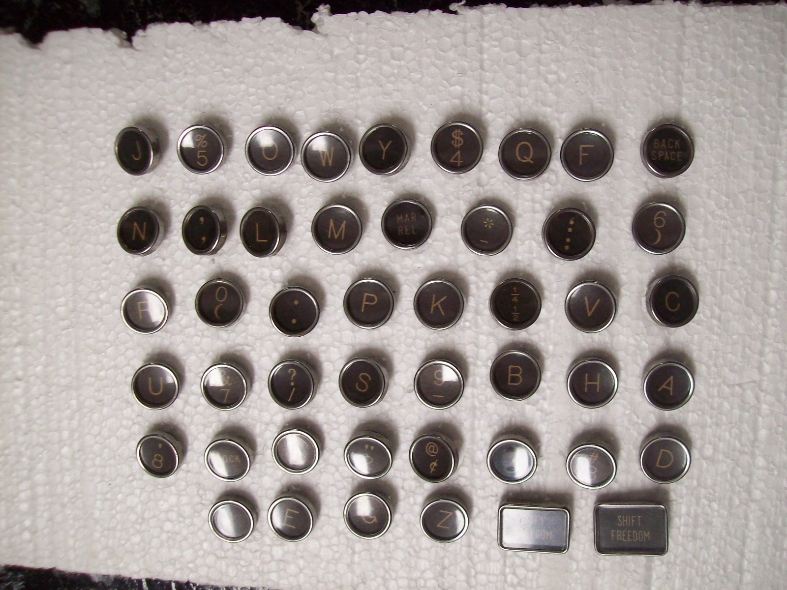 47 royal arrow glass top typewriter black and white keys