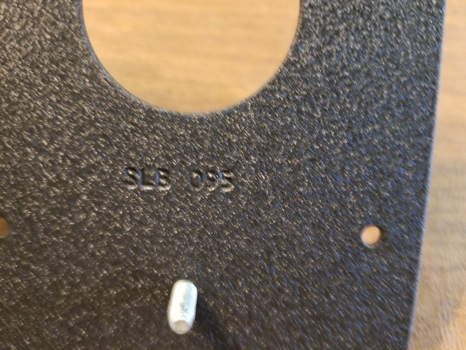 Chief RPA Series SLB0095 Projector Surface Pipe Ceiling Mount - 50lbs Capacity