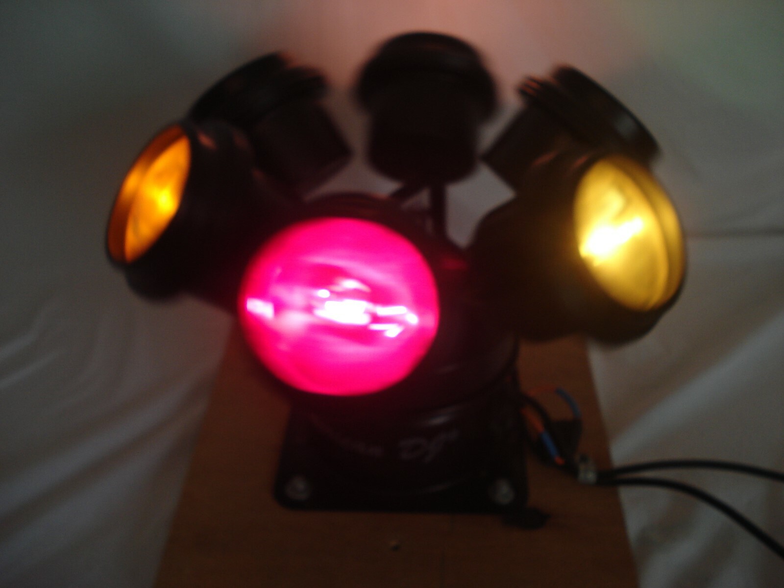 American Dj H-650 6-Head Helicopter Lighting System