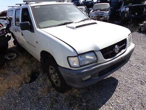 WRECKING 5/2002 HOLDEN RODEO TF 2WD MANUAL 4CYL TURBO DIESEL | Wrecking