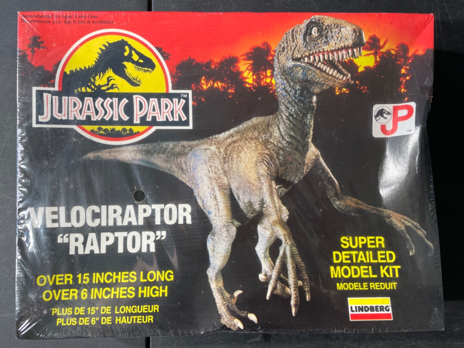 Lindberg Jurassic Park Velociraptor 15” 70272 FS NEW Model