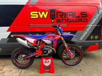 2025 Beta RR Race 4T 430cc/480cc Enduro Bike - Top Spec MX Off-Road Green Lane