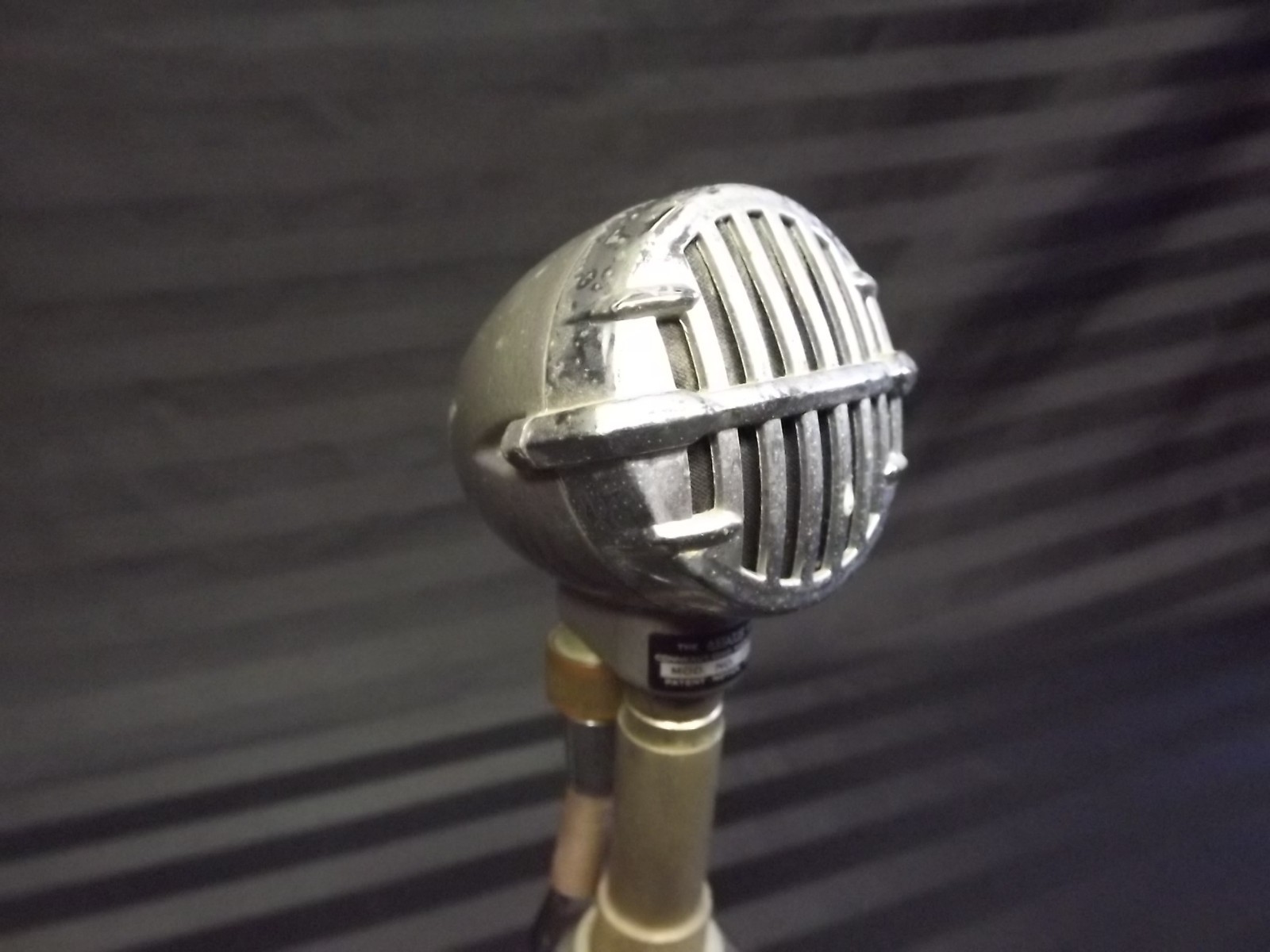 VTG Astatic JT-30 crystal harp chrome face bullet mic on period desktop stand