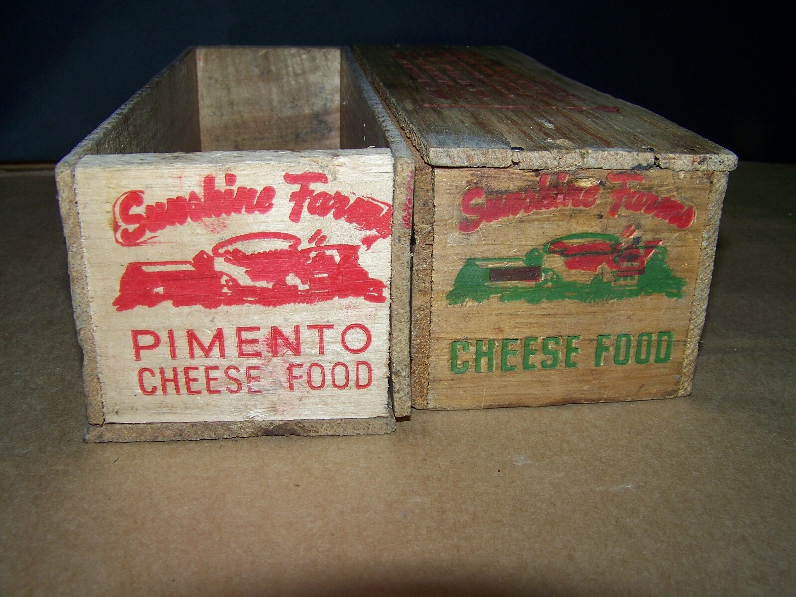 ANTIQUE PRIMITIVE WOOD SUNSHINE FARMS MANITOWAC WIS CHEESE BOX FARM PATINA OLD