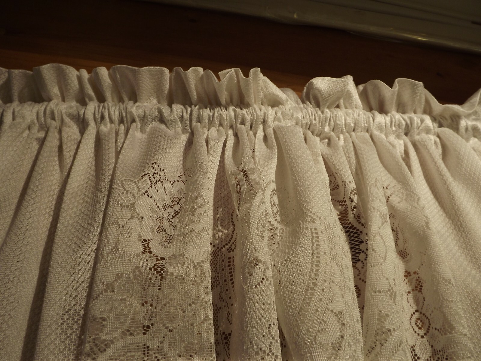 white LACE SWAG CURTAINS76Wx31.5