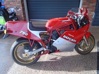 DUCATI 750F1 LAGUNA SECA MARCO LUCCCHINELLI 1988