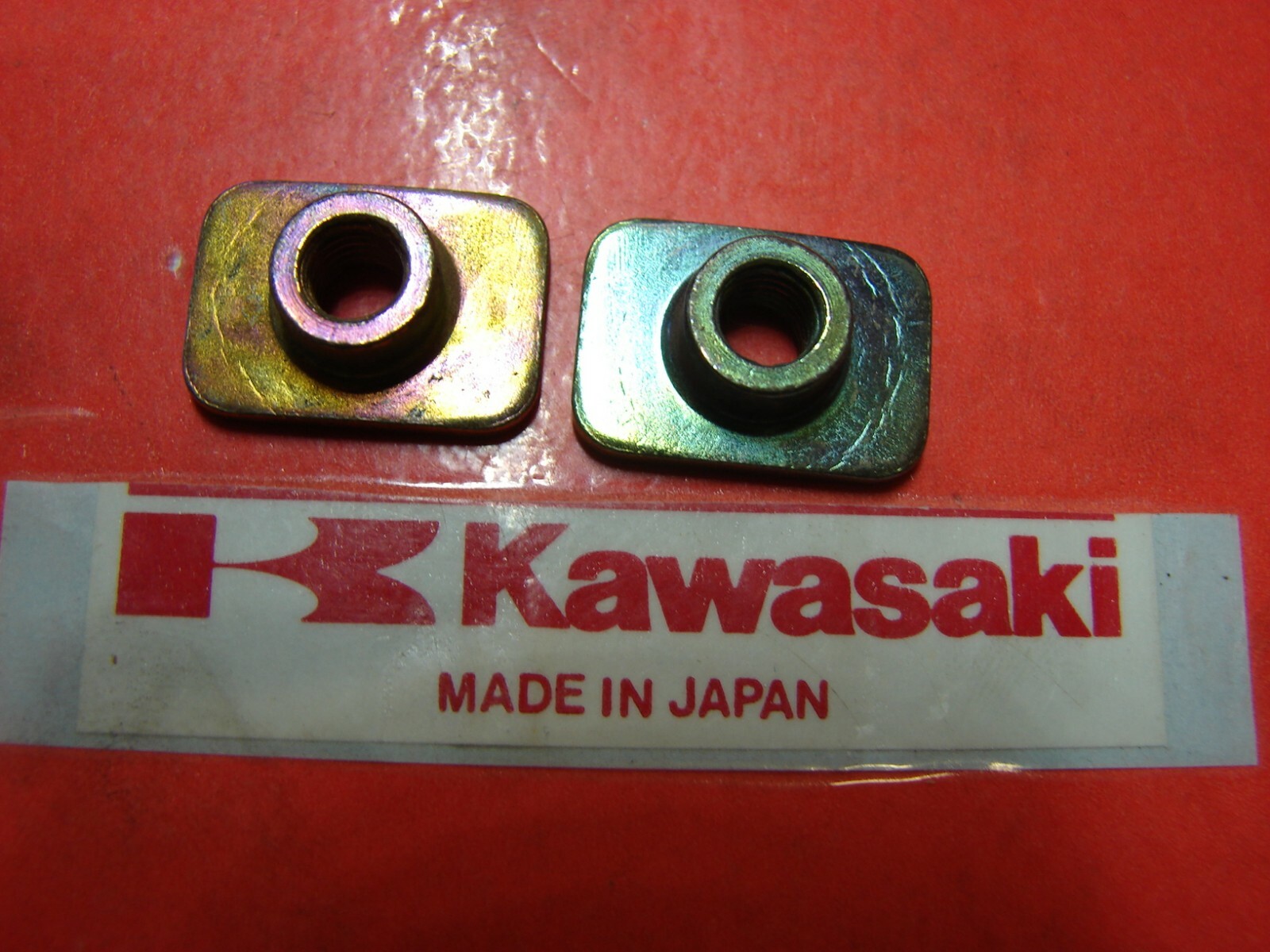 back number 2ndデモCDdistance knock tender Tonneau Cover Rear Holding Latch for Nissan 300ZX Z31 NOS