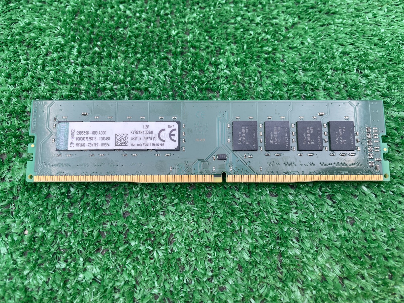 Kingston 8GB 2Rx8 PC4-2133 DDR4 DIMM KVR21N15D8/8 Server
