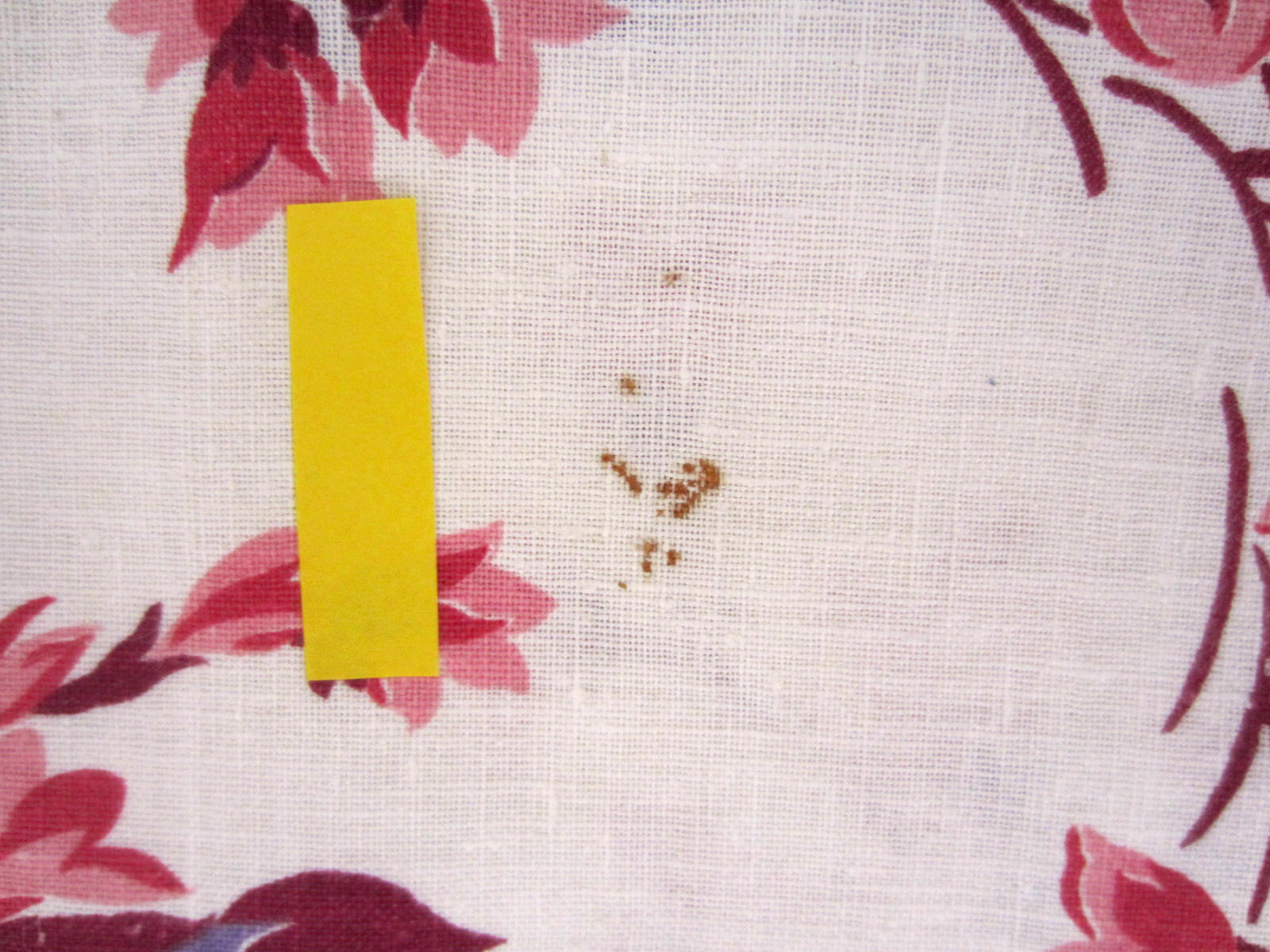 3/4 Sack Vtg feedsack Cotton Fabric Violet Pink Rose Wine Floral