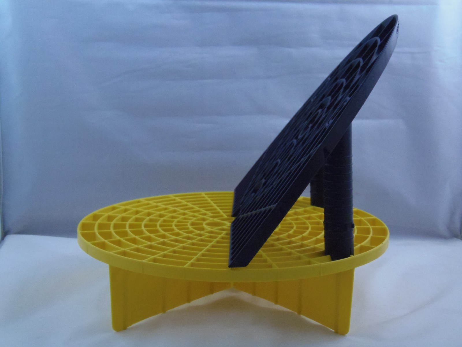 Grit Guard Bucket Insert Yellow Washboard Bucket Insert Black Separate