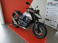 2025 HONDA CB750 HORNET SILVER FHSH NON E-CLUTCH SUPERB WELL MAINTAINED BIKE