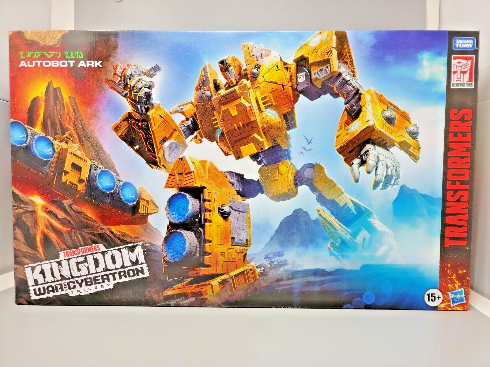 トランスフォーマー　アーク NEW Transformers War for Cybertron Kingdom Autobot Ark Titan Class