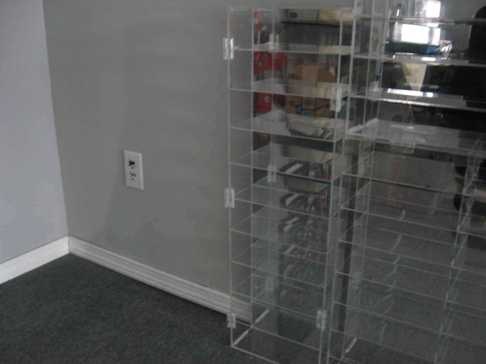 (4 Cases) Carney 1:24 Diecast Car Acrylic Display CaseMirror Back  68 Car Total
