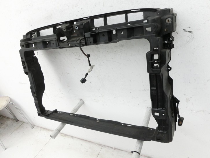 VW Passat B8 3G 14-19 TDI 1,6 88KW Schlossträger Frontmaske Träger VW Passat B8 3G 14-19 20.07.2015 3G0805588L gebraucht Vorschau 4