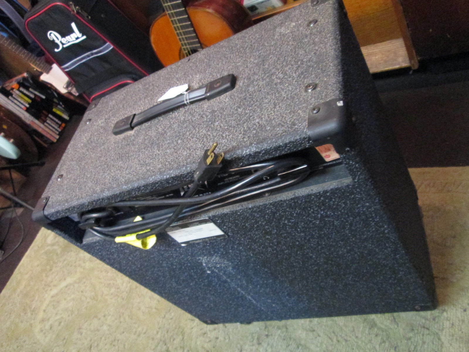 PEAVEY KB60 USA Made Keyboard Amplifier - wheels added - LOCAL ONLY Please