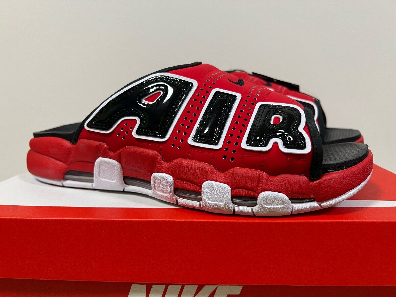 Nike Air More Uptempo Slide University Red Black FJ6036-600 Nike Air More Uptempo Slide University Red Black FJ6036-600