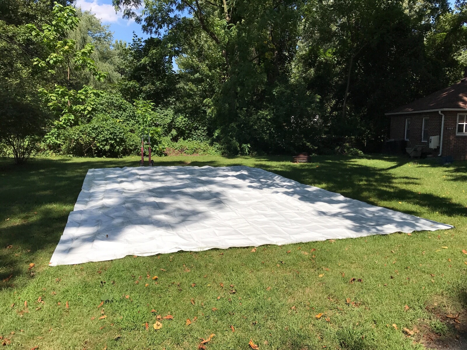 WHITE PREMIUM THICK REINFORCED EXTREME HEAVY DUTY TARP 34x40 feet