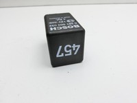 Audi A4 8E B7 04-08 Relais Glühzeit Steuergerät SG 457 Audi A4 8E B7 04-08 12.07.2006 0281003032 038907281B gebraucht Vorschau 2