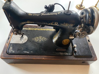 Sewing Machines Sewing Machine In Wooden