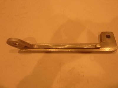 6200-0290 Tracker Hanger