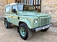 2016 Land Rover Defender Heritage Station Wagon TDCi [2.2] WINDOW VAN Diesel Man