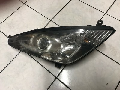 Toyota Celica T18 1 6 Scheinwerfer Frontscheinwerfer Rechts