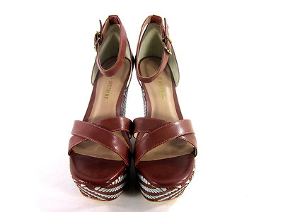 Pre-owned Pour La Victoire Women's Bonita Wedge Fashion Sandal Cognac Leather Us Size 6 M In Brown
