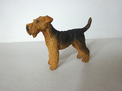 Schleich 16336 Airedale Terrier top Zustand