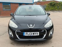 2013 Peugeot 308 1.6 HDi 92 Active 5dr [Sat Nav] HATCHBACK DIESEL Manual