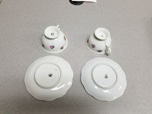 2 KM Floral Cups & Saucers+