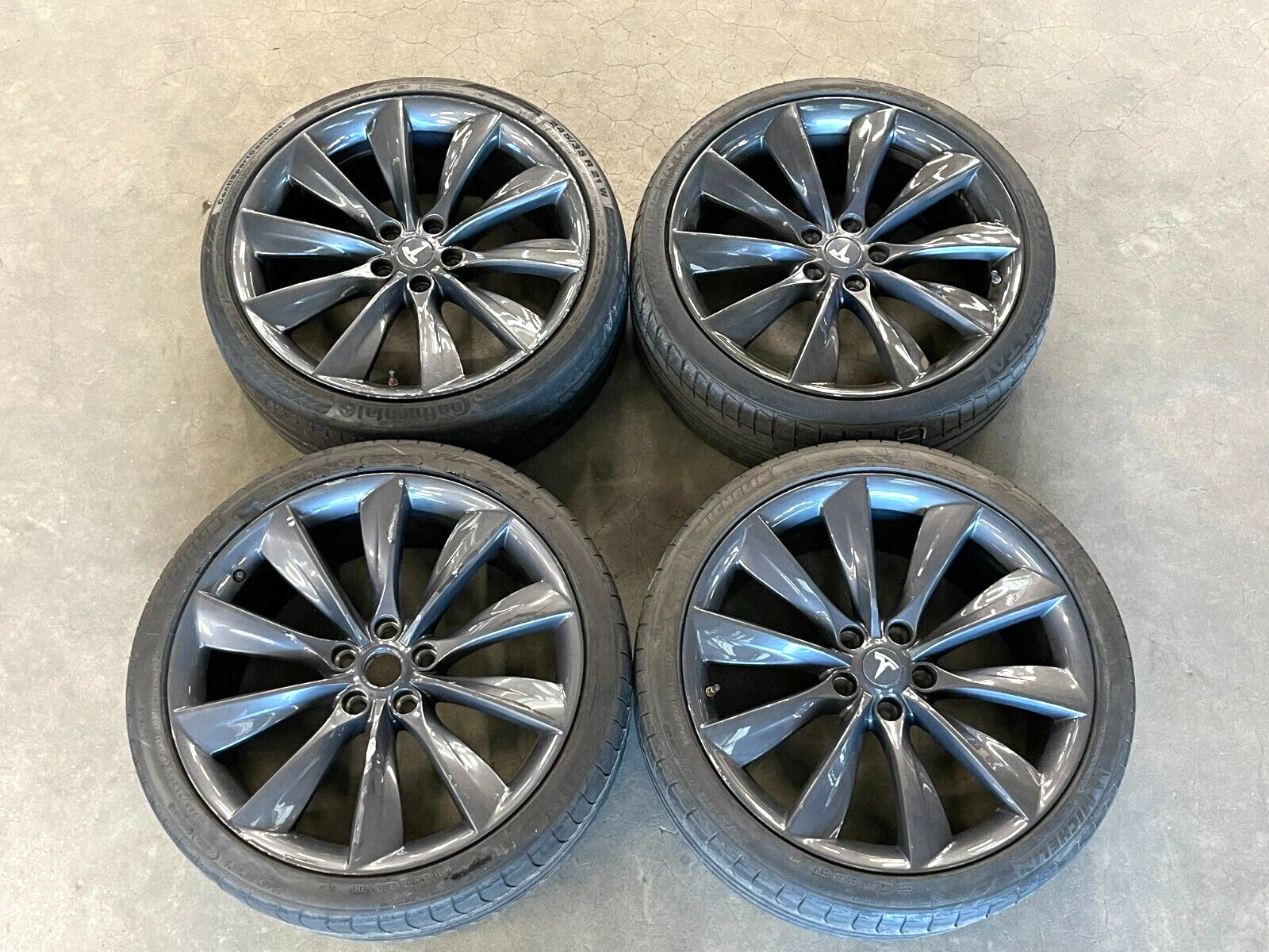 Tesla 21インチホイールセット ⭐2012-2021 TESLA MODEL S TURBINE 21