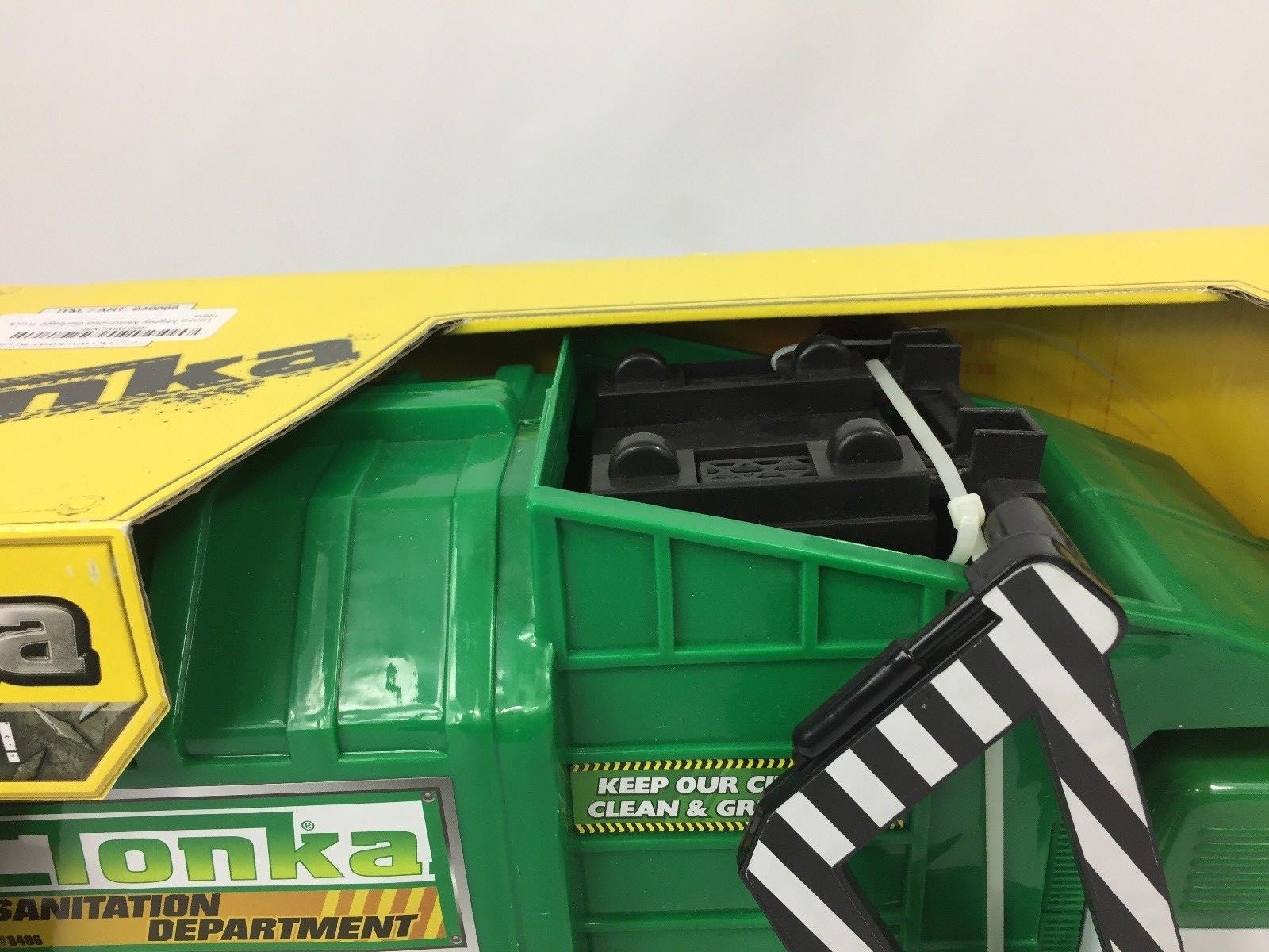 Tonka Mighty Motorized Vehicle - Front-Loader Garbage & Waste Department Truck