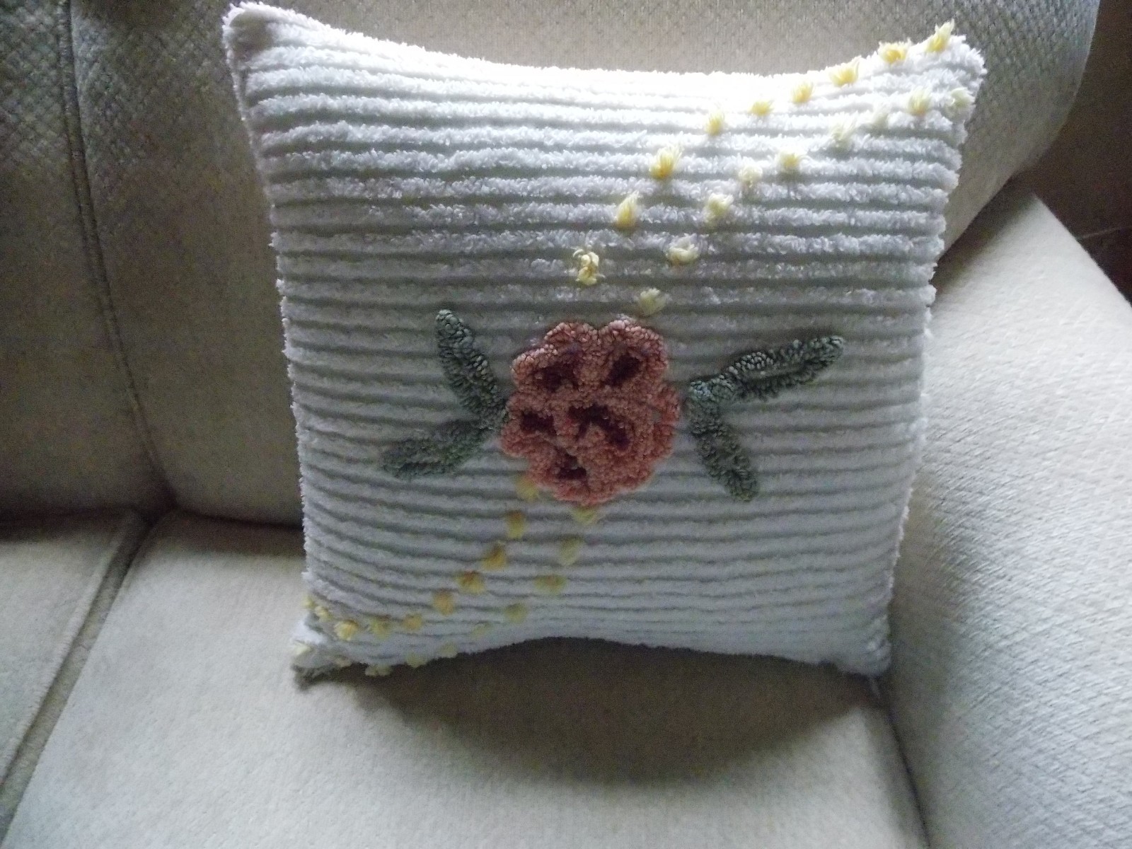 Handmade Pillow Case from Vintage Chenille NeedleTuft Bedspread  16 x 16