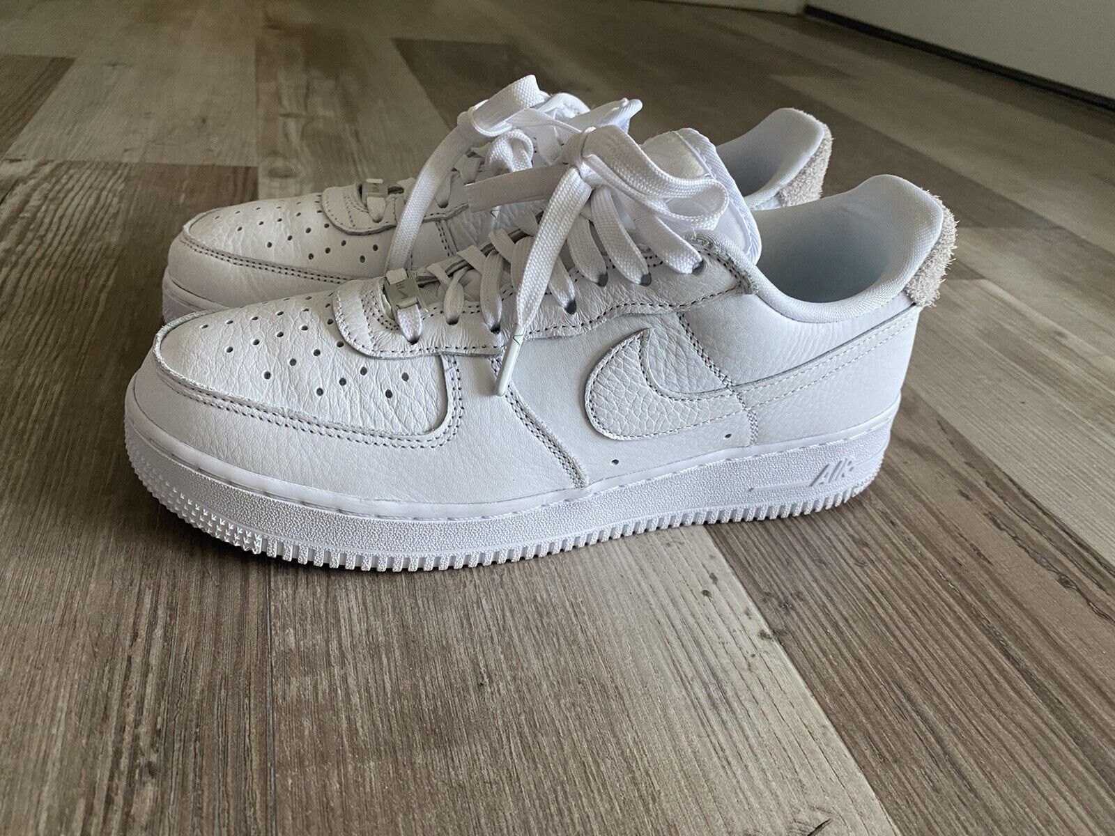 white air force 1 men 8.5