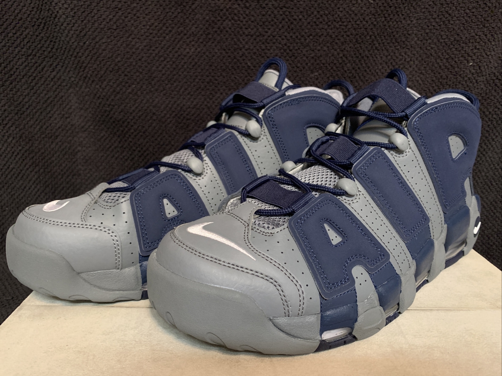 nike uptempo georgetown