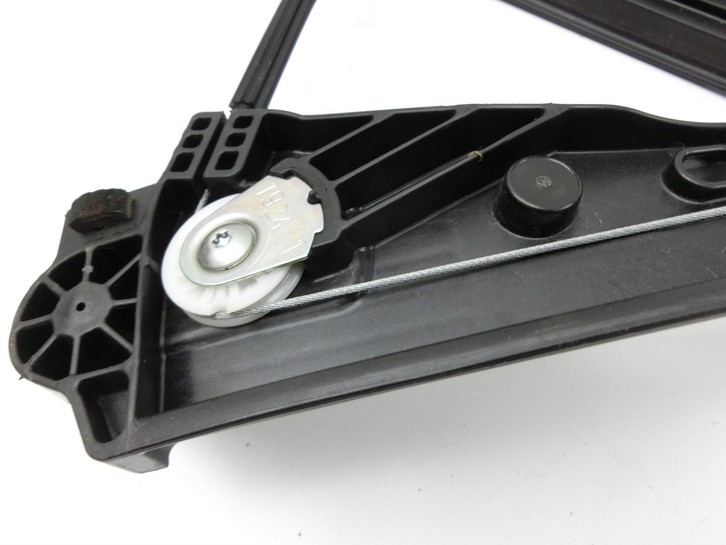 Citroen C4 III 20-24 SchräghLim Fensterhebermotor mit Fensterheber Rechts Vorne Citroen C4 III 20-24 26.09.2024... Vorschau 2