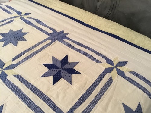 Lot Of 2 Cutter Quilts - Eight Point Star