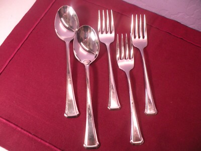 Oneida USA MAESTRO ST LEGER stainless 3 salad forks & 2 Soup Spoons