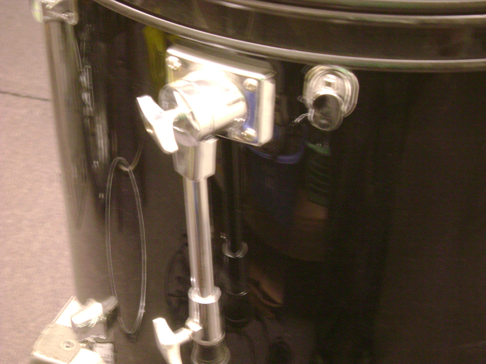 (2) Ddrum D2 18
