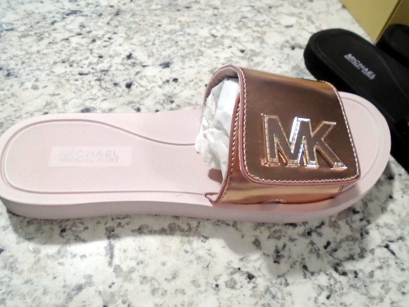 michael kors pink slides