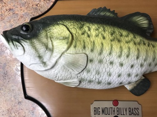 Big Mouth Billy Bass 1999 Singing Fish