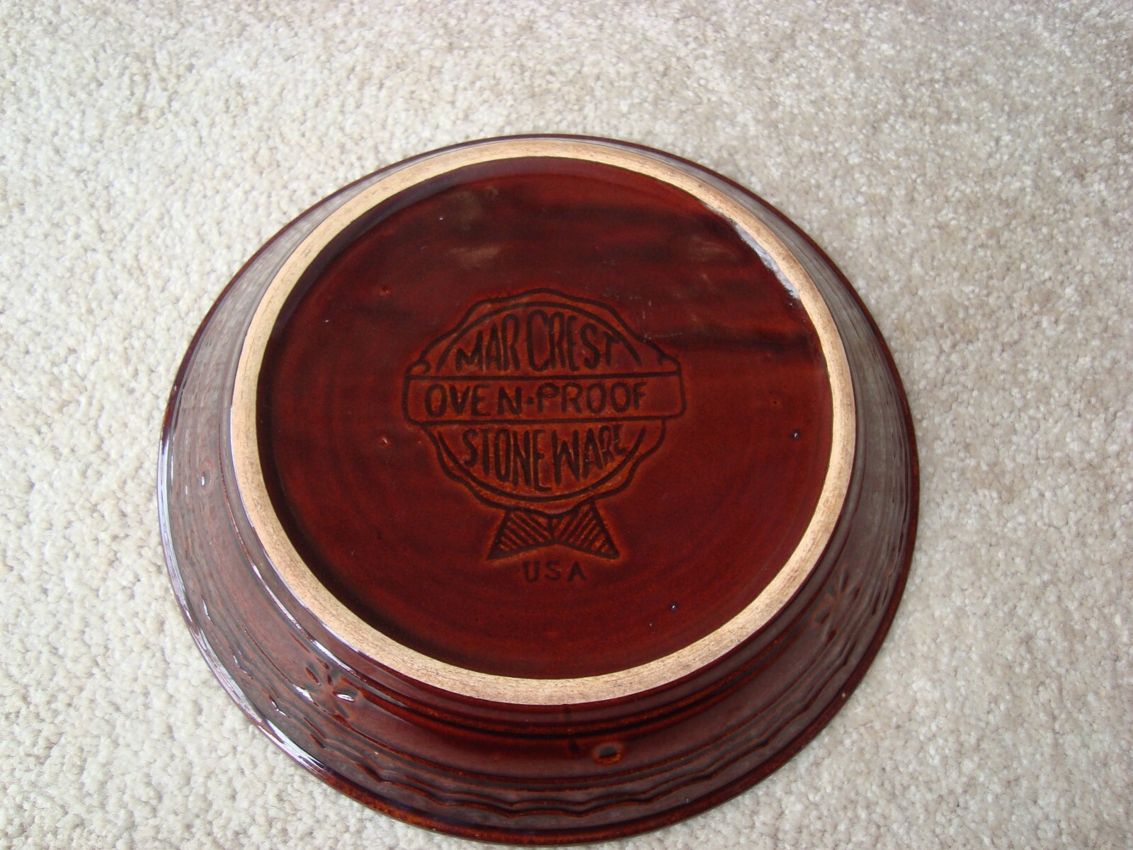 MARCREST STONEWARE BROWN DAISY DOT PIE PLATE