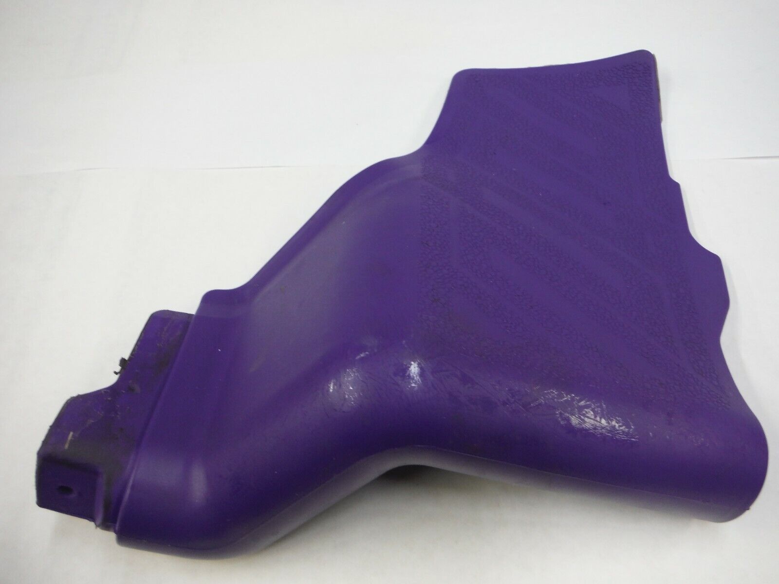 OEM 1996 96 KAWASAKI ZXI 900 RIGHT REAR FLOOR MAT PAD BUMPER VIOLET RH C23-42 OEM 1996 96 KAWASAKI ZXI 900 RIGHT REAR FLOOR MAT PAD BUMPER VIOLET RH C23-42