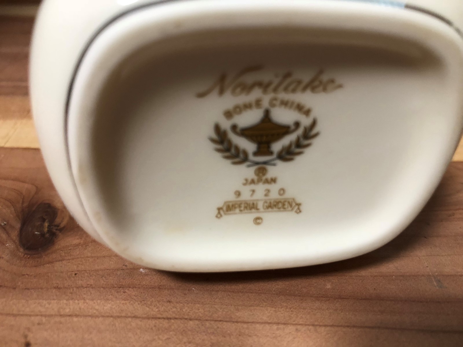 Noritake 