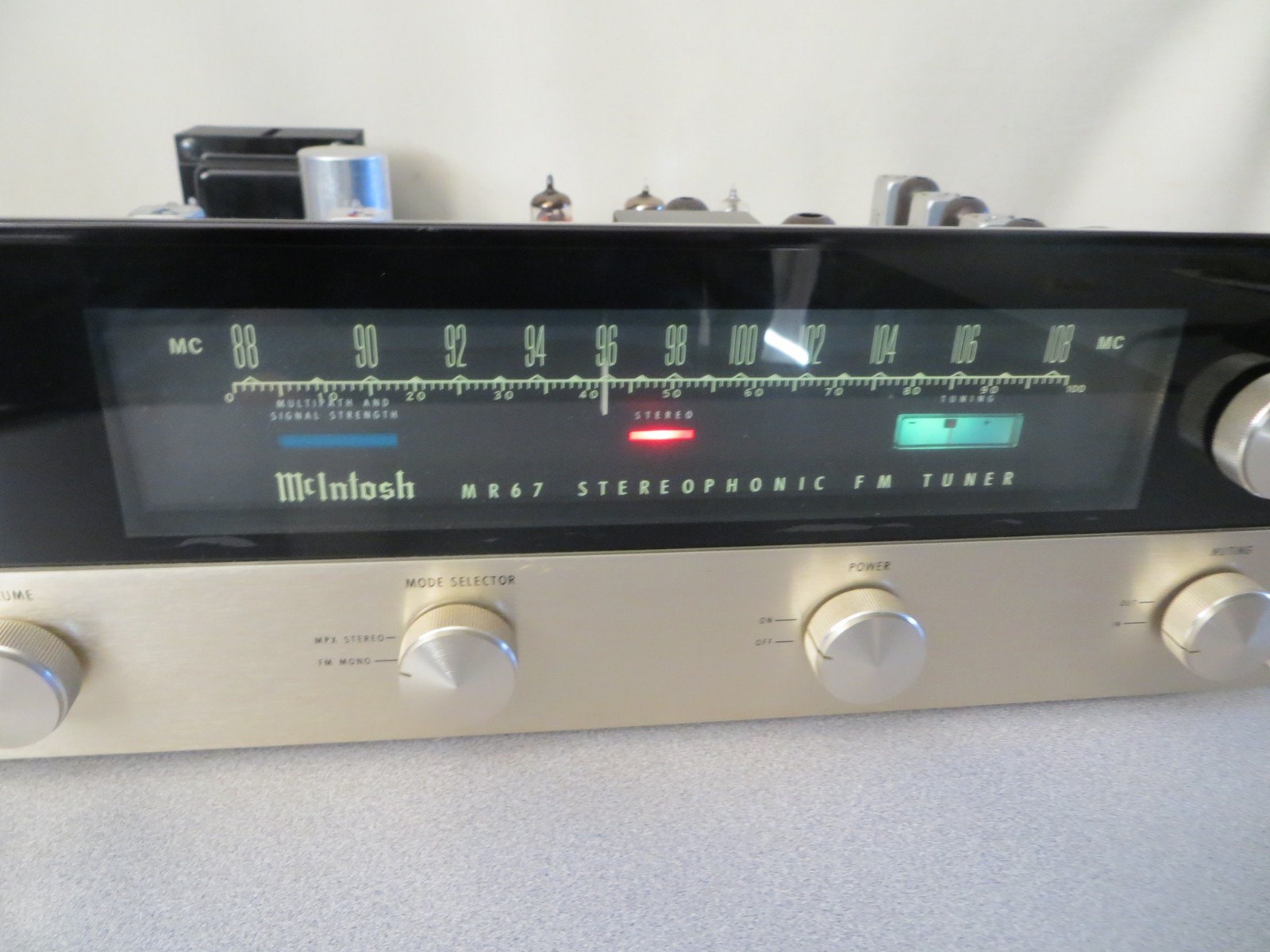 MCINTOSH MR 67 Stereo Tuner in Excellent Condition