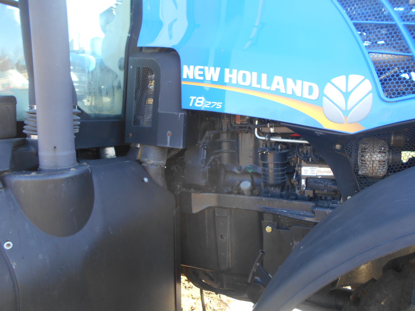 2012 NEW HOLLAND T8.275 TRACTOR // FWA // 195HP // SN = ZBRC08952