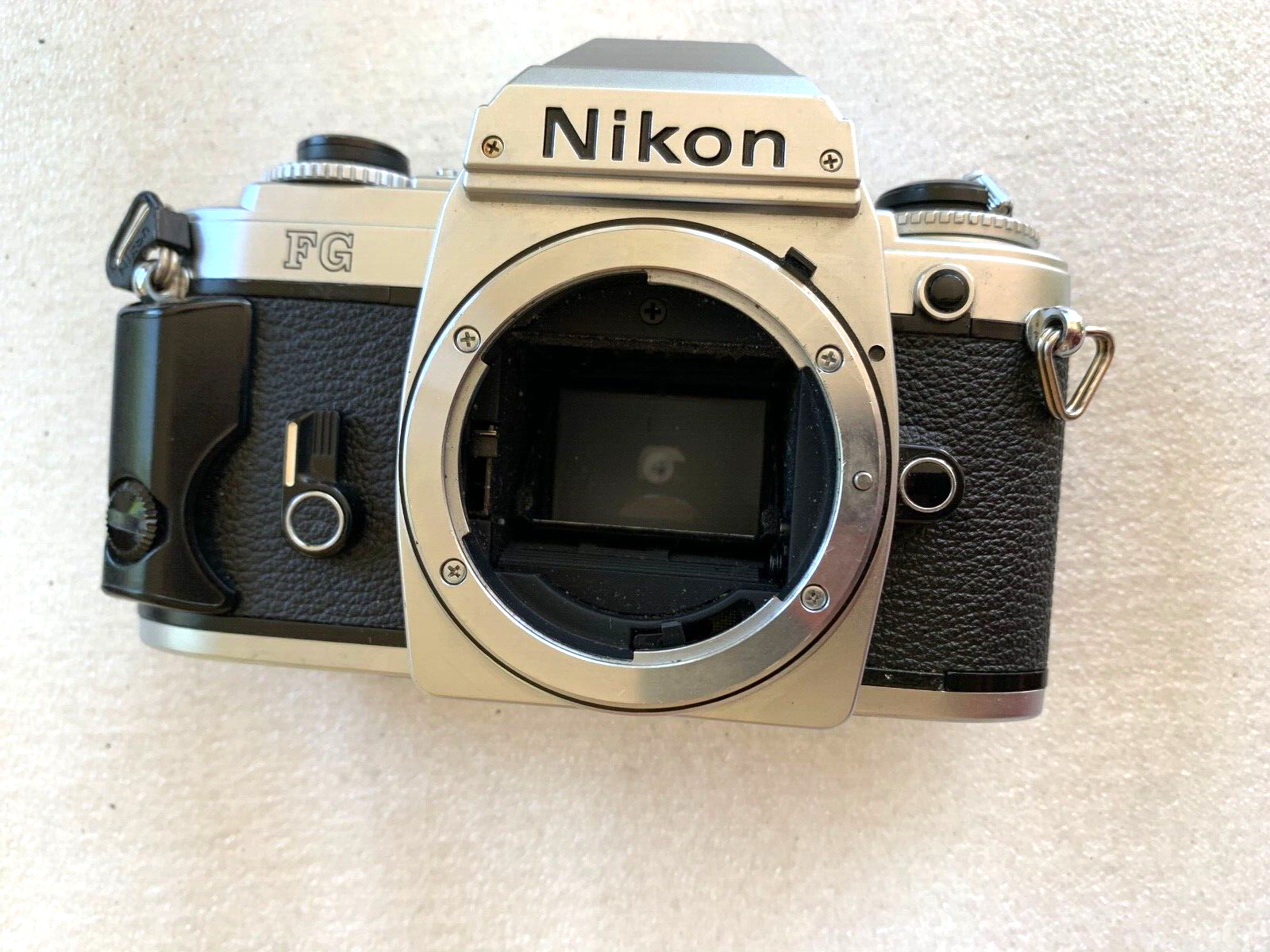 Nikon FG 35mm SLR Film Camera Body Only - Tested and working