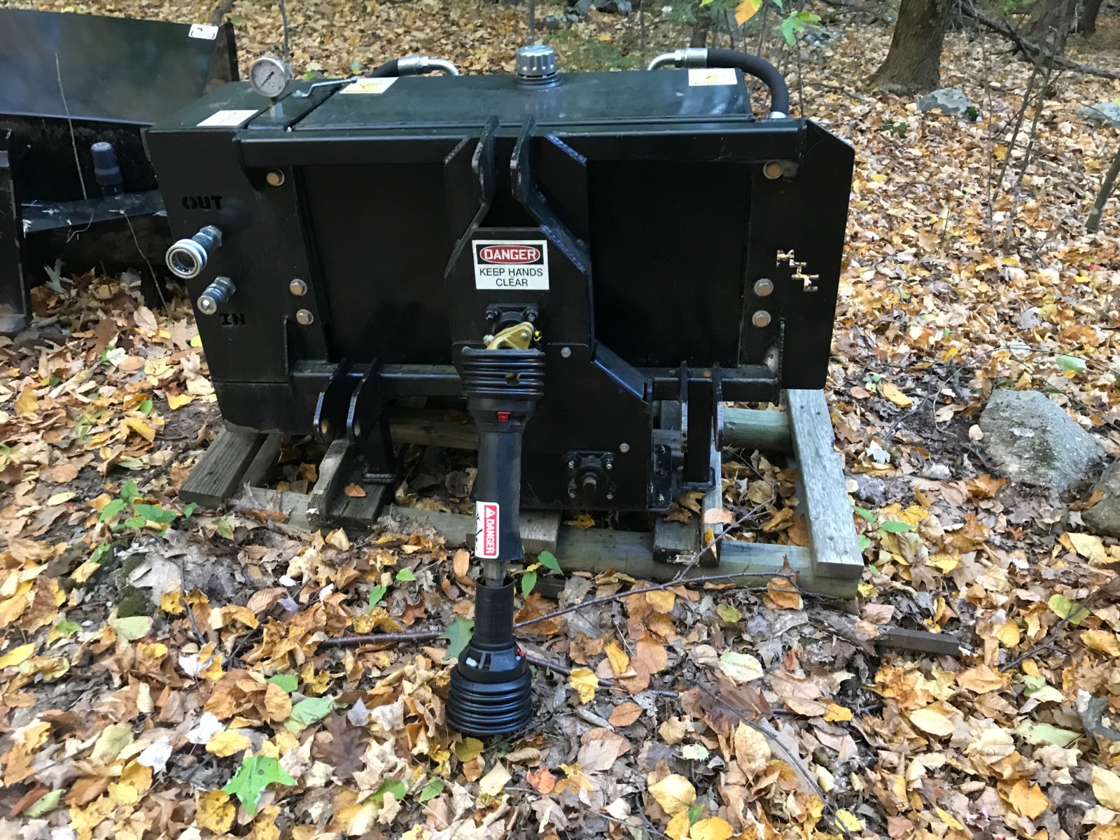 Skidpro Quick Attach Snowblower and Michigan Iron Equip PTO Hydraulic Power Unit