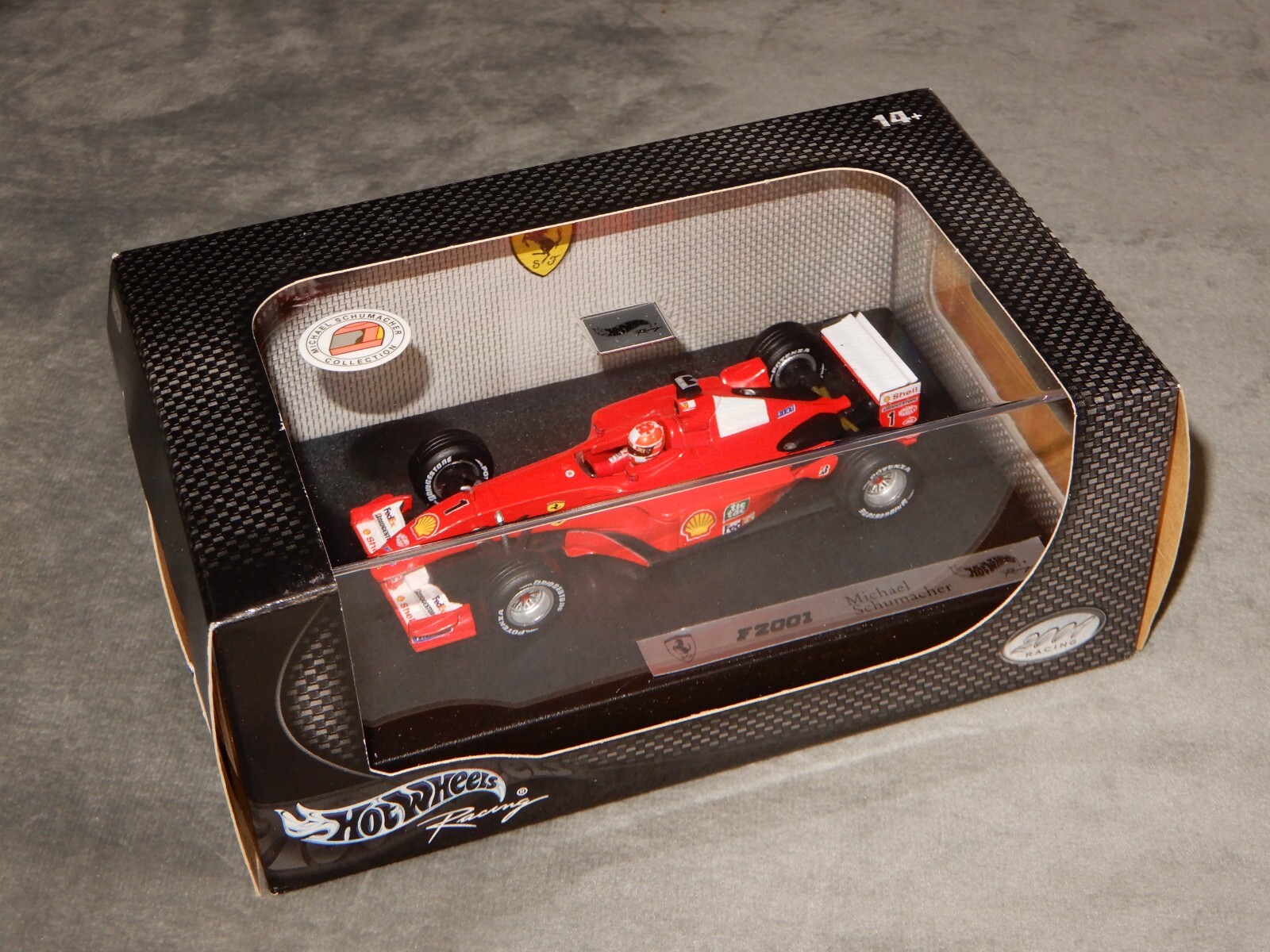 ホットウィール 1/43 フェラーリ F2001 #2 マルボロ仕様