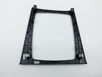 Mercedes W204 C180 11-15 Blende Einbaurahmen Mercedes W204 C180 11-15 23.08.2012 A2046803408 gebraucht Vorschau 4